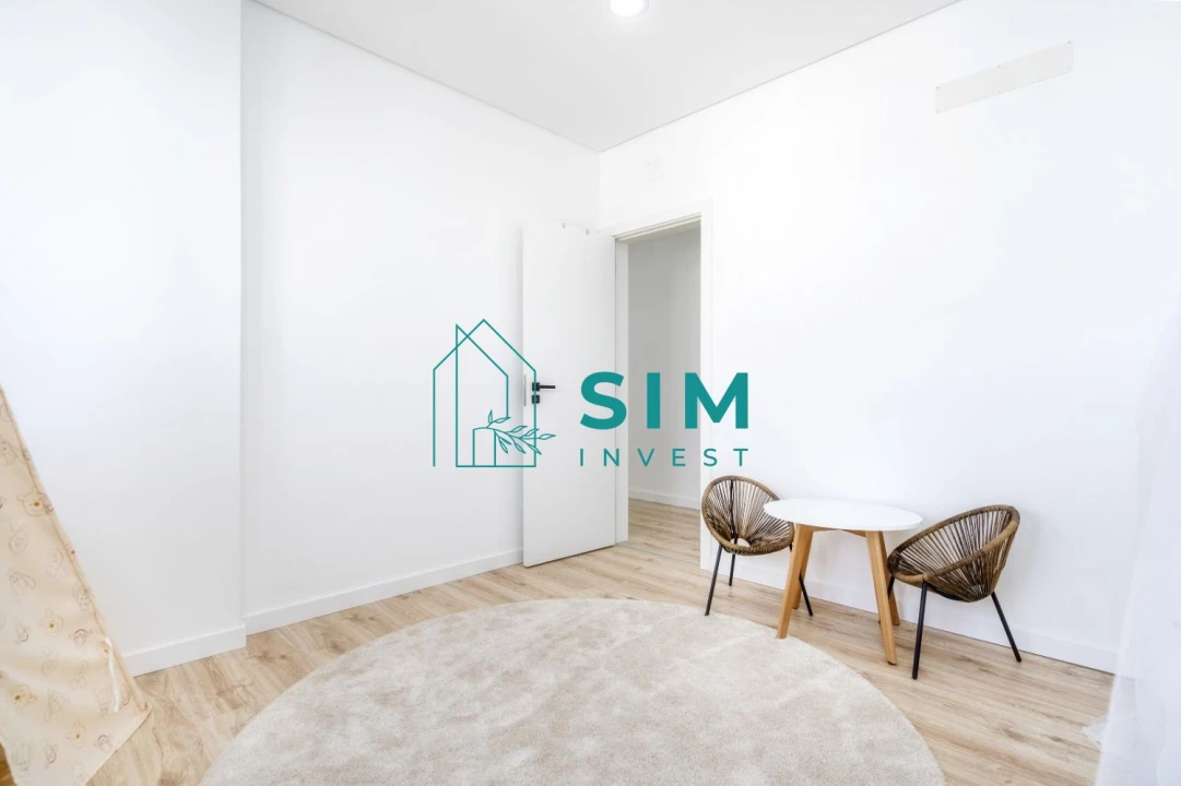 Apartamento T3 para Venda em Faro (Sé e São Pedro) Foto 14
