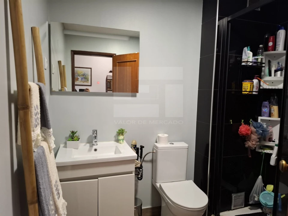 Apartamento T3 para Venda em Abraveses Foto 41