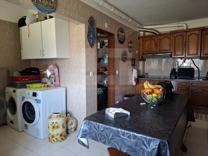Apartamento T3 para Venda em Abraveses Foto 55