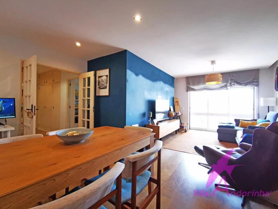 Apartamento T2 para Venda em Areosa Foto 3