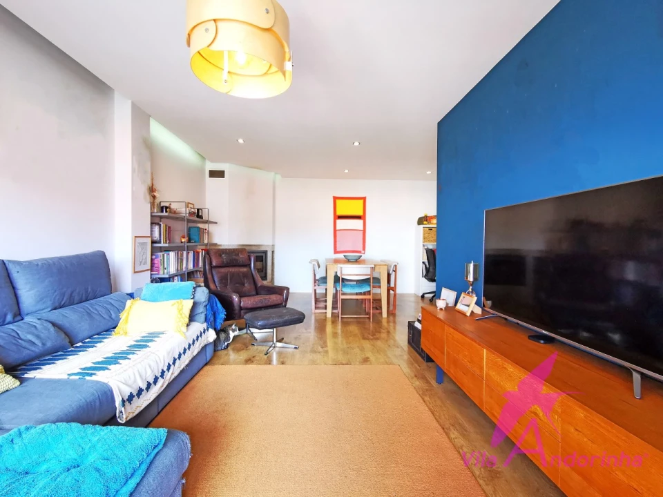 Apartamento T2 para Venda em Areosa Foto 4