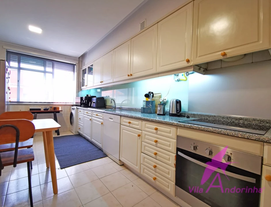 Apartamento T2 para Venda em Areosa Foto 10