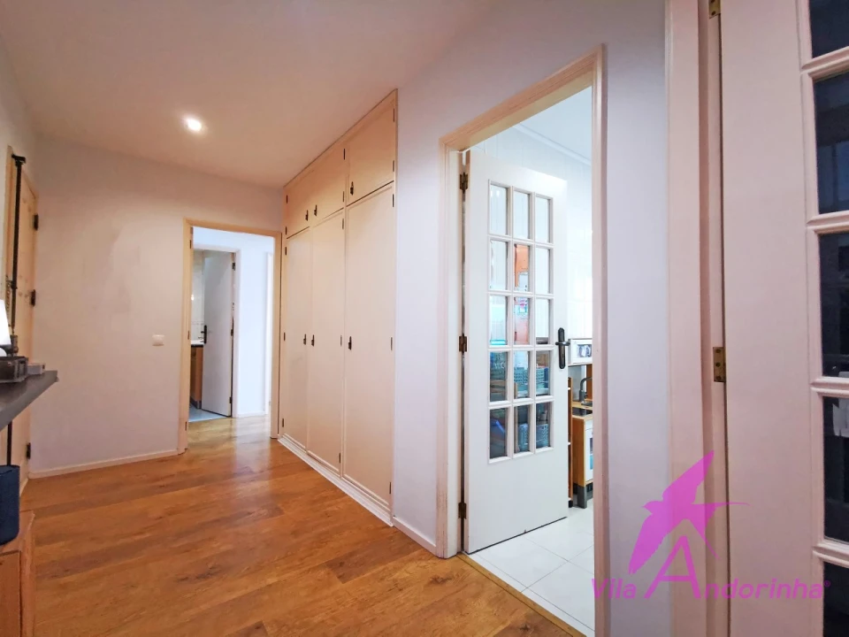 Apartamento T2 para Venda em Areosa Foto 11