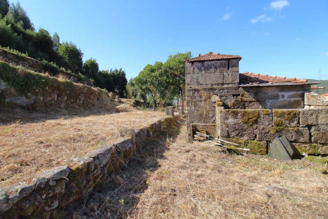 Moradia para Venda em Luzim e Vila Cova Foto 8
