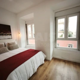Apartamento T3 para Venda em Benfica