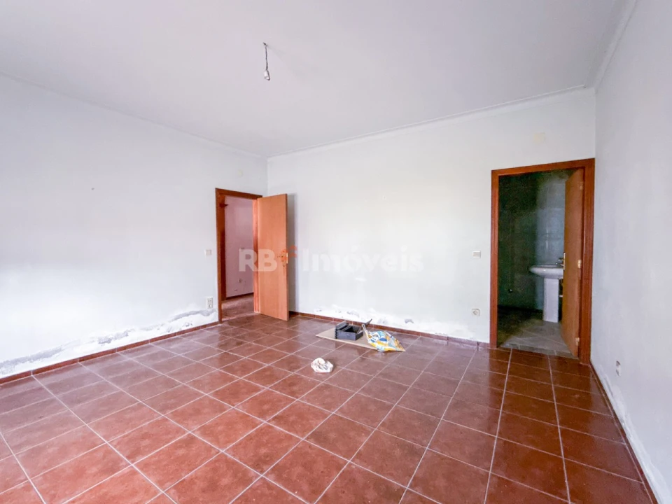 Moradia T6 para Venda em Tramagal Foto 20