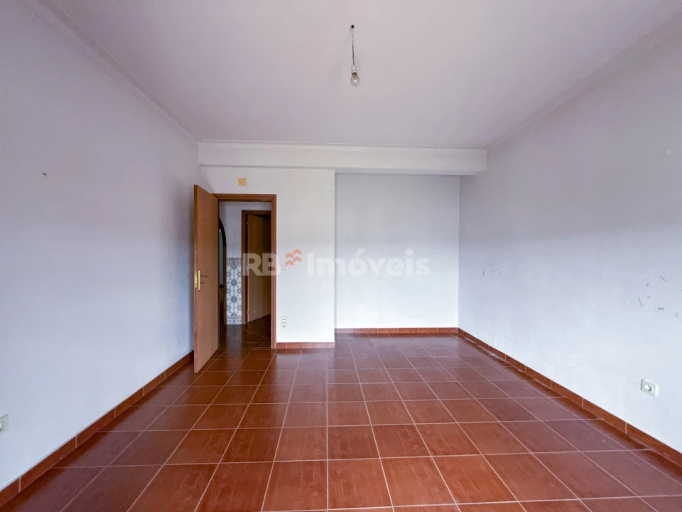 Moradia T6 para Venda em Tramagal Foto 21