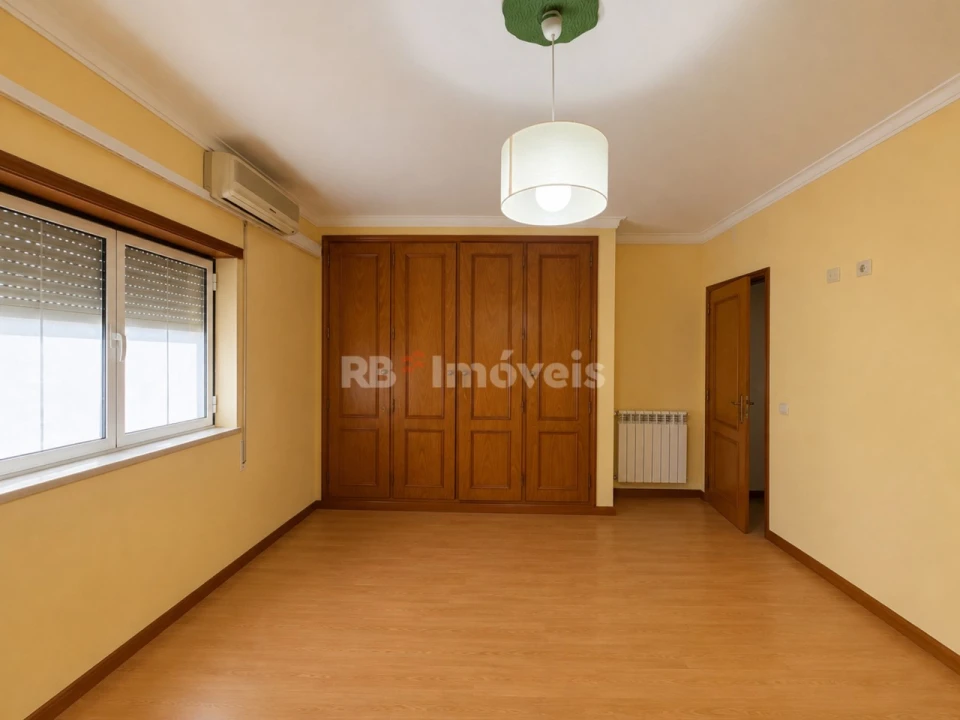 Moradia T5 para Venda em Golegã Foto 35