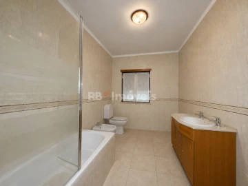 Moradia T5 para Venda em Golegã