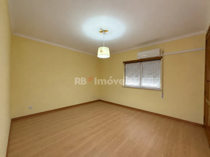 Moradia T5 para Venda em Golegã Foto 19