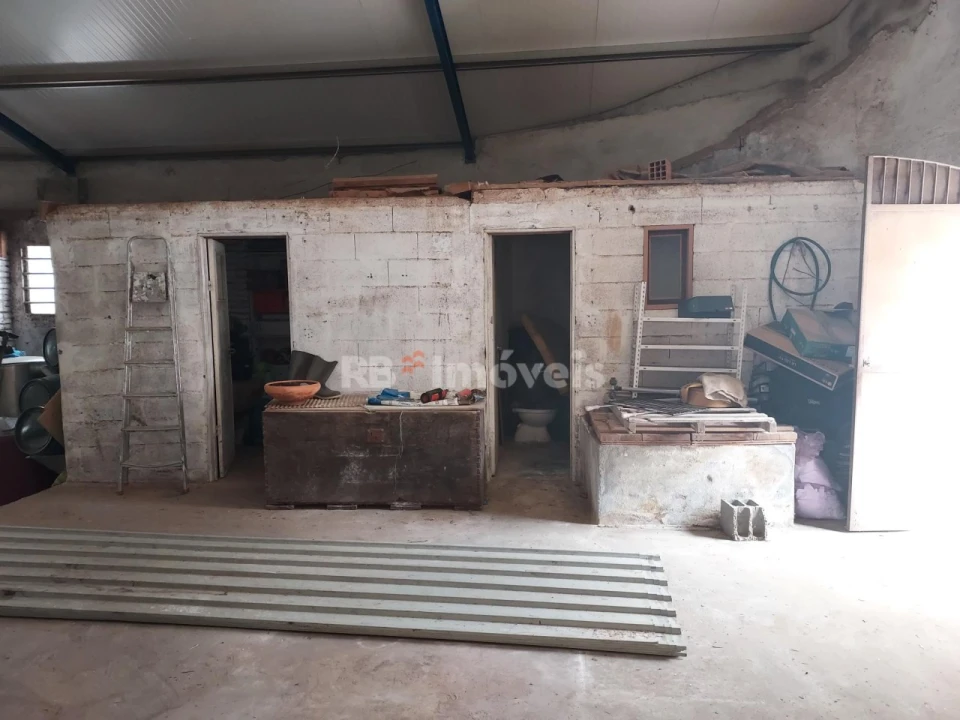 Armazém para Venda em Olaia e Paço Foto 2