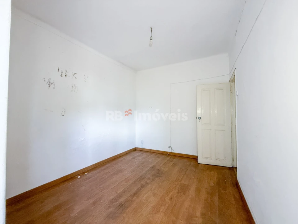 Prédio para Venda em Torres Novas (Santa Maria, Salvador e Santiago) Foto 10