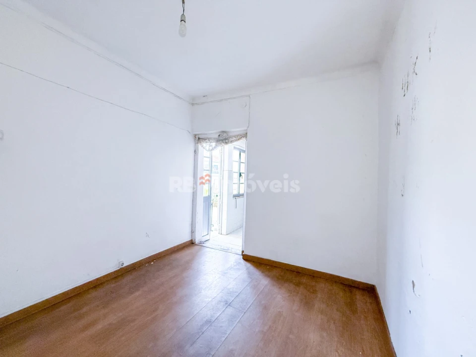 Prédio para Venda em Torres Novas (Santa Maria, Salvador e Santiago) Foto 13
