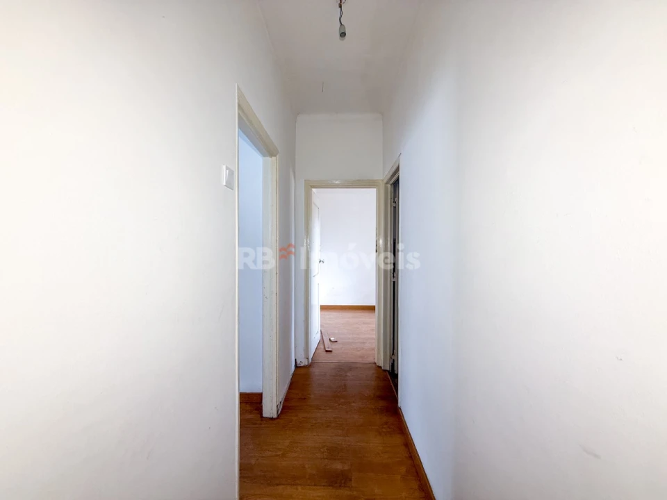 Prédio para Venda em Torres Novas (Santa Maria, Salvador e Santiago) Foto 9