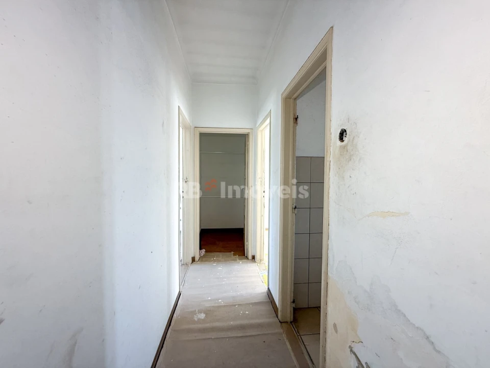 Prédio para Venda em Torres Novas (Santa Maria, Salvador e Santiago) Foto 38