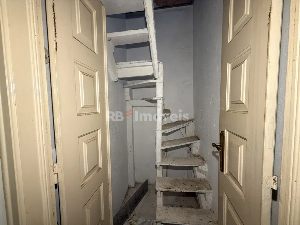 Prédio para Venda em Torres Novas (Santa Maria, Salvador e Santiago) Foto 51