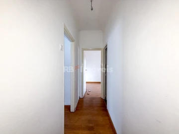 Prédio para Venda em Torres Novas (Santa Maria, Salvador e Santiago)