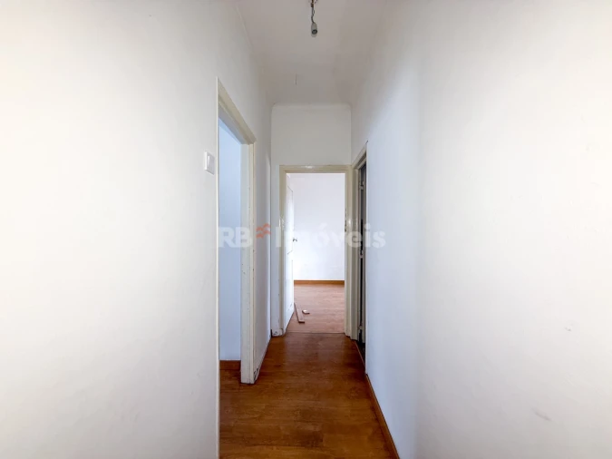 Prédio para Venda em Torres Novas (Santa Maria, Salvador e Santiago) Foto 9