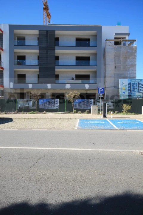 Apartamento T3 para Venda em Loule (São Sebastião)