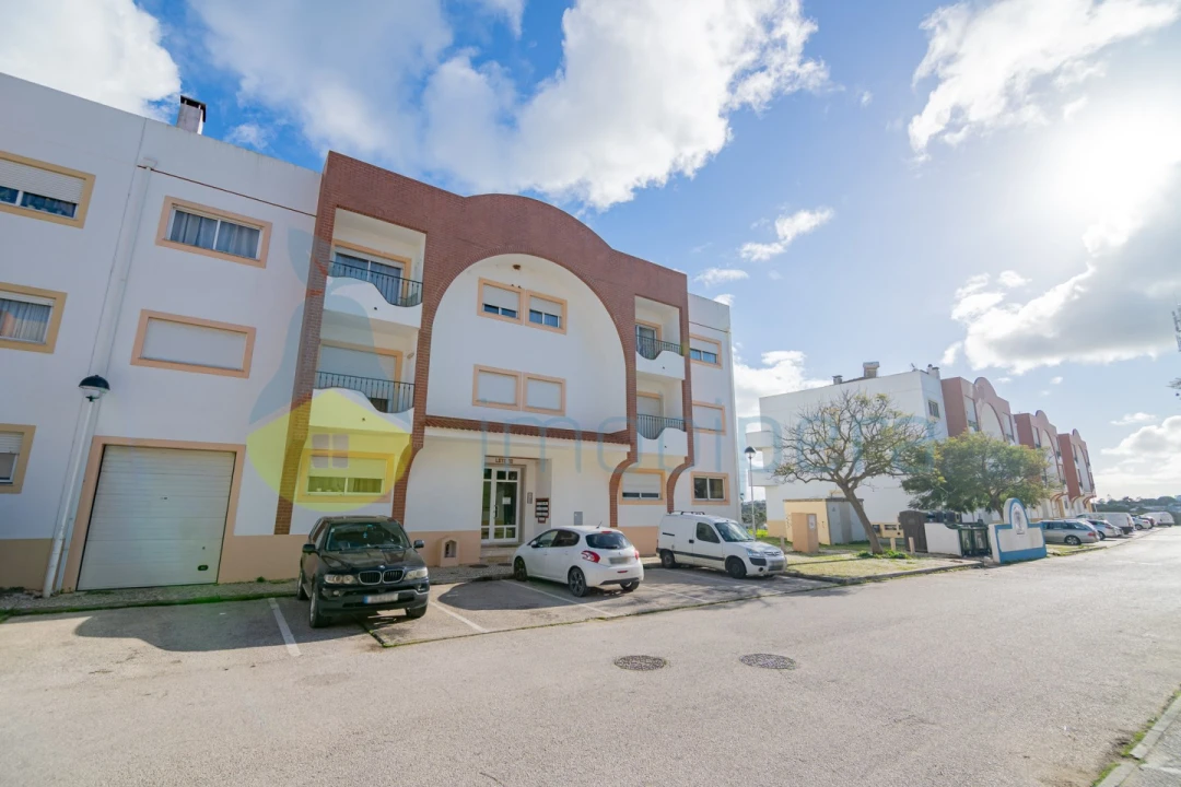 Apartamento T3 para Venda em Odiaxere Foto 2