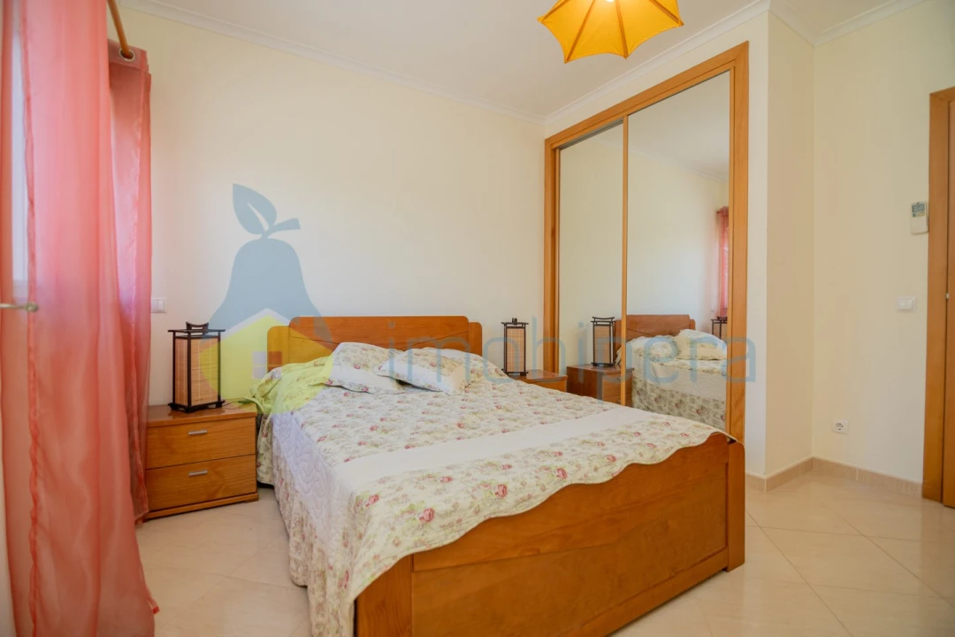 Apartamento T3 para Venda em Odiaxere Foto 21