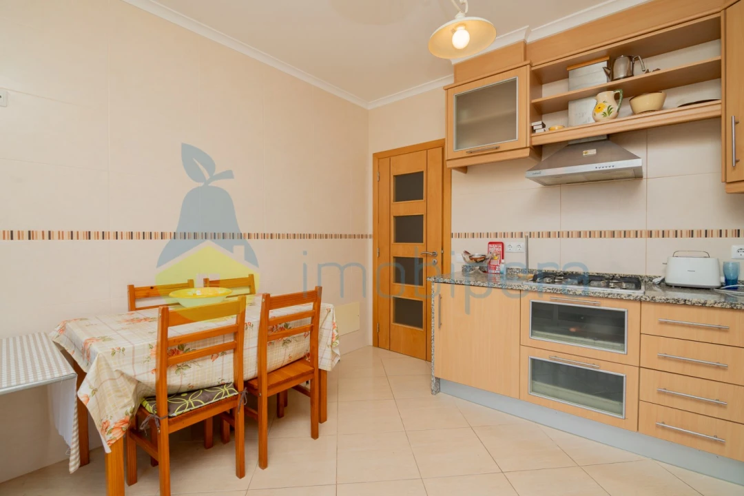 Apartamento T3 para Venda em Odiaxere Foto 16
