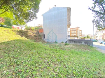 Terreno para Venda em Mafamude e Vilar do Paraíso