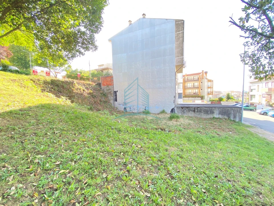 Terreno para Venda em Mafamude e Vilar do Paraíso Foto 7