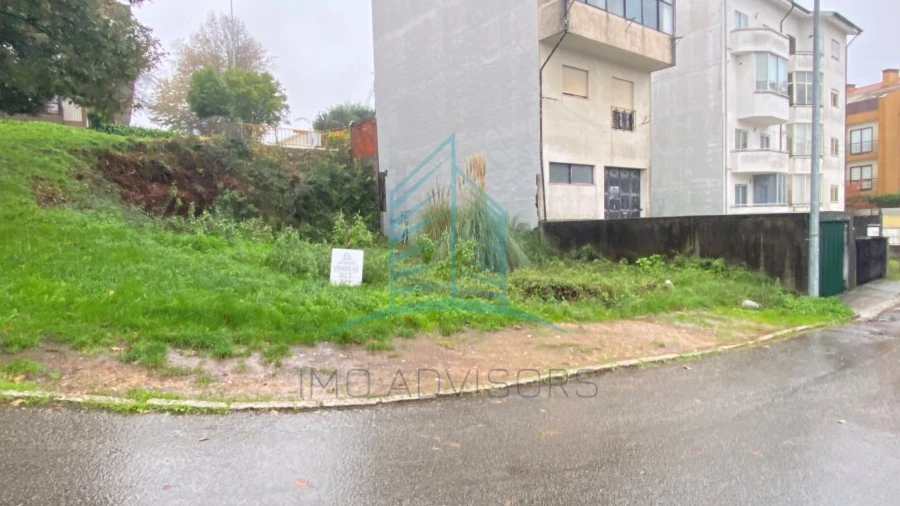 Terreno para Venda em Mafamude e Vilar do Paraíso
