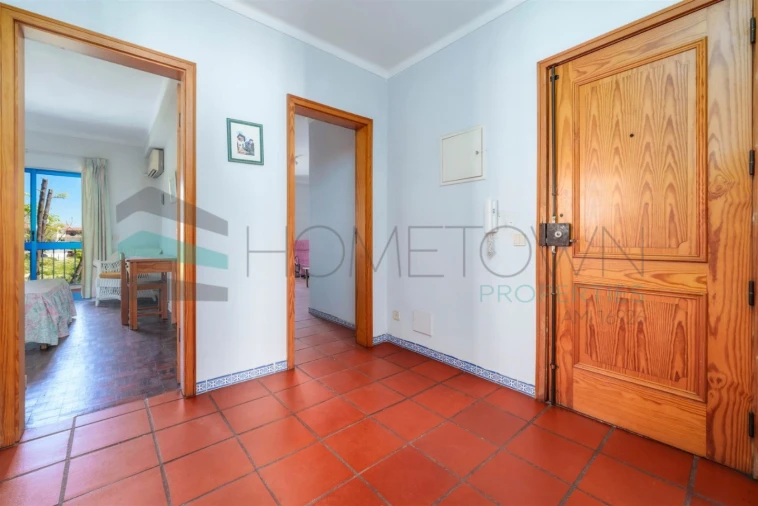 Apartamento T2 para Venda em Almancil Foto 6