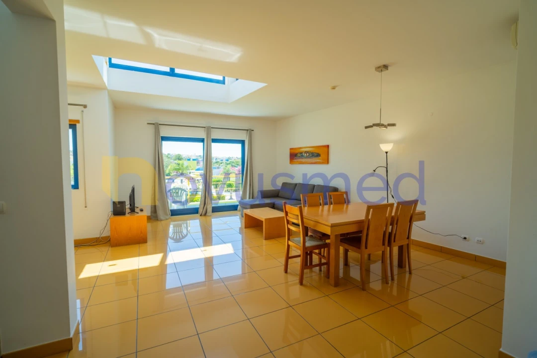 Apartamento T2 para Venda em Albufeira e Olhos de Água Foto 3
