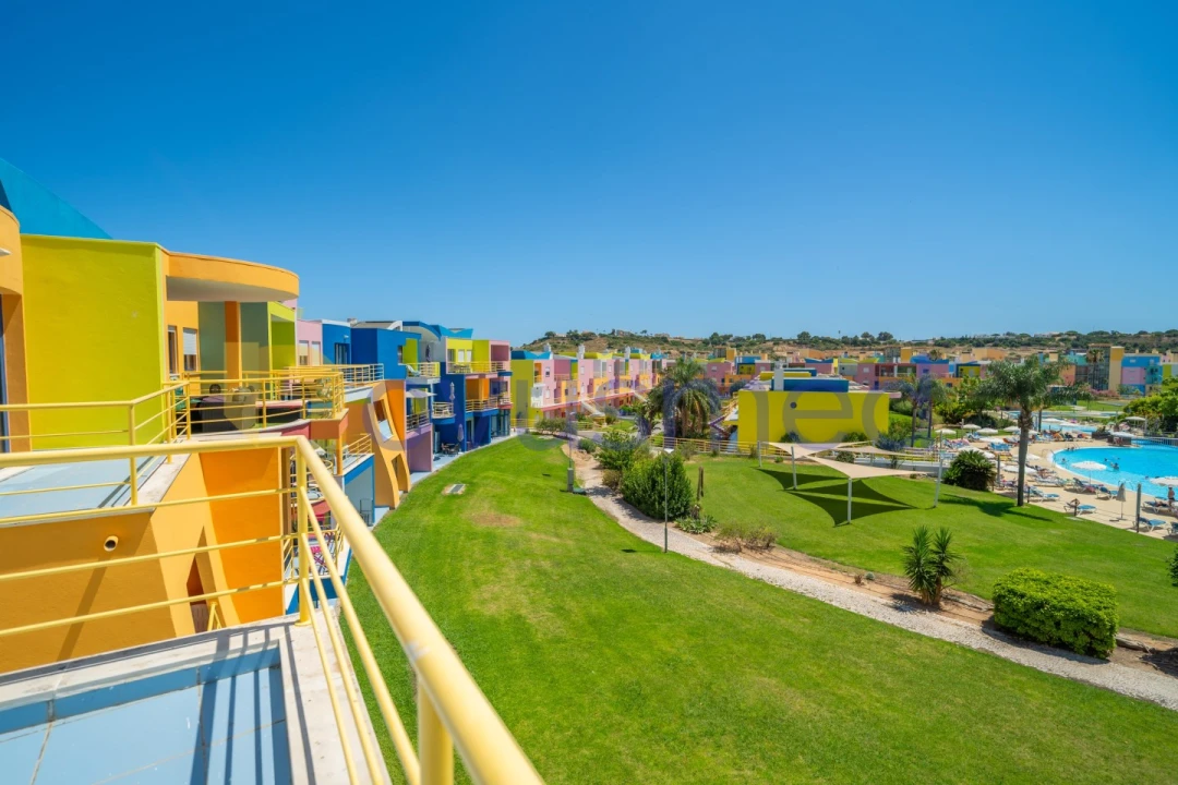Apartamento T2 para Venda em Albufeira e Olhos de Água Foto 1
