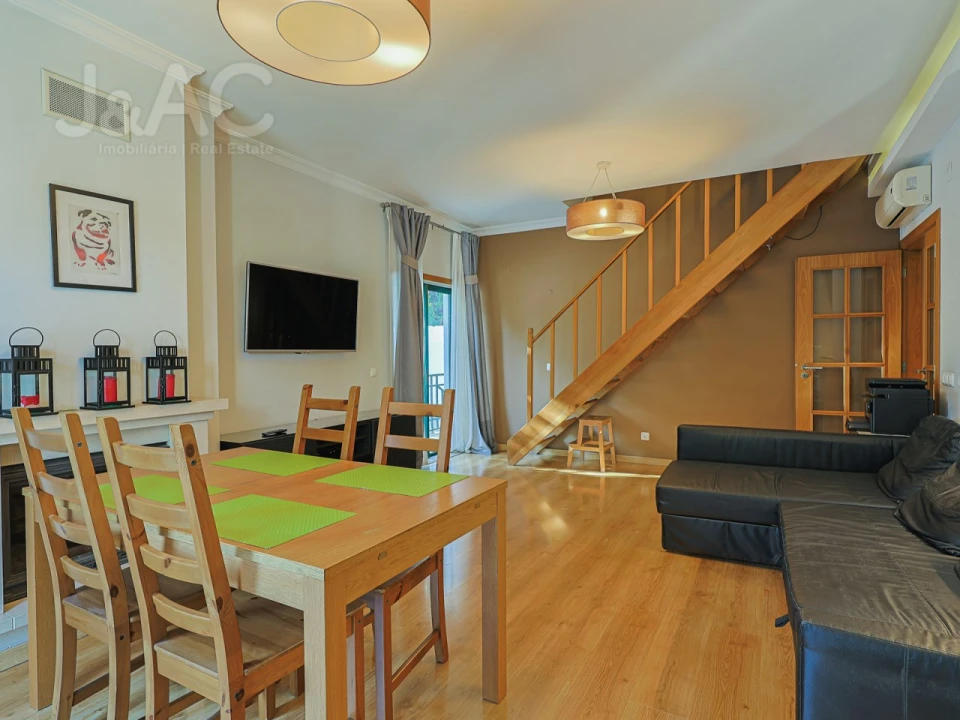 Apartamento T4 para Venda em Cascais e Estoril Foto 1