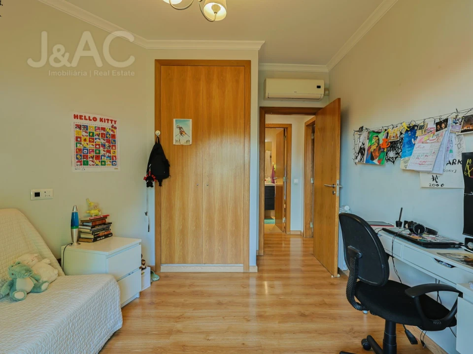 Apartamento T4 para Venda em Cascais e Estoril Foto 22