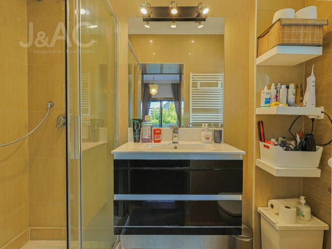 Apartamento T4 para Venda em Cascais e Estoril Foto 16