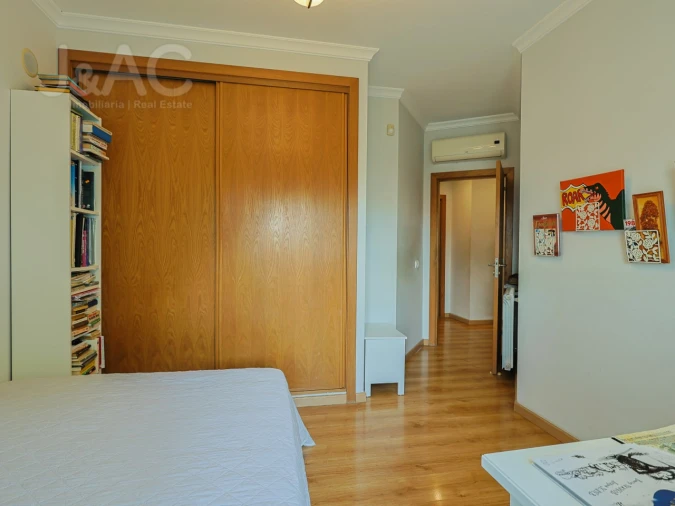 Apartamento T4 para Venda em Cascais e Estoril Foto 20