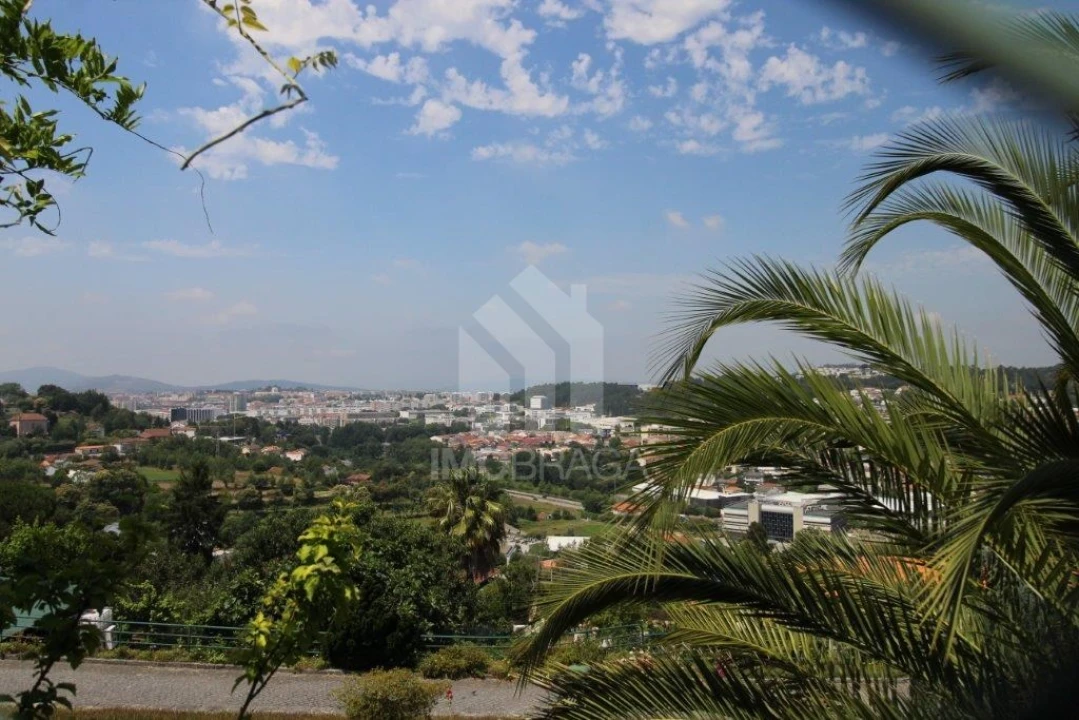 Terreno para Venda em Nogueiró e Tenões Foto 9