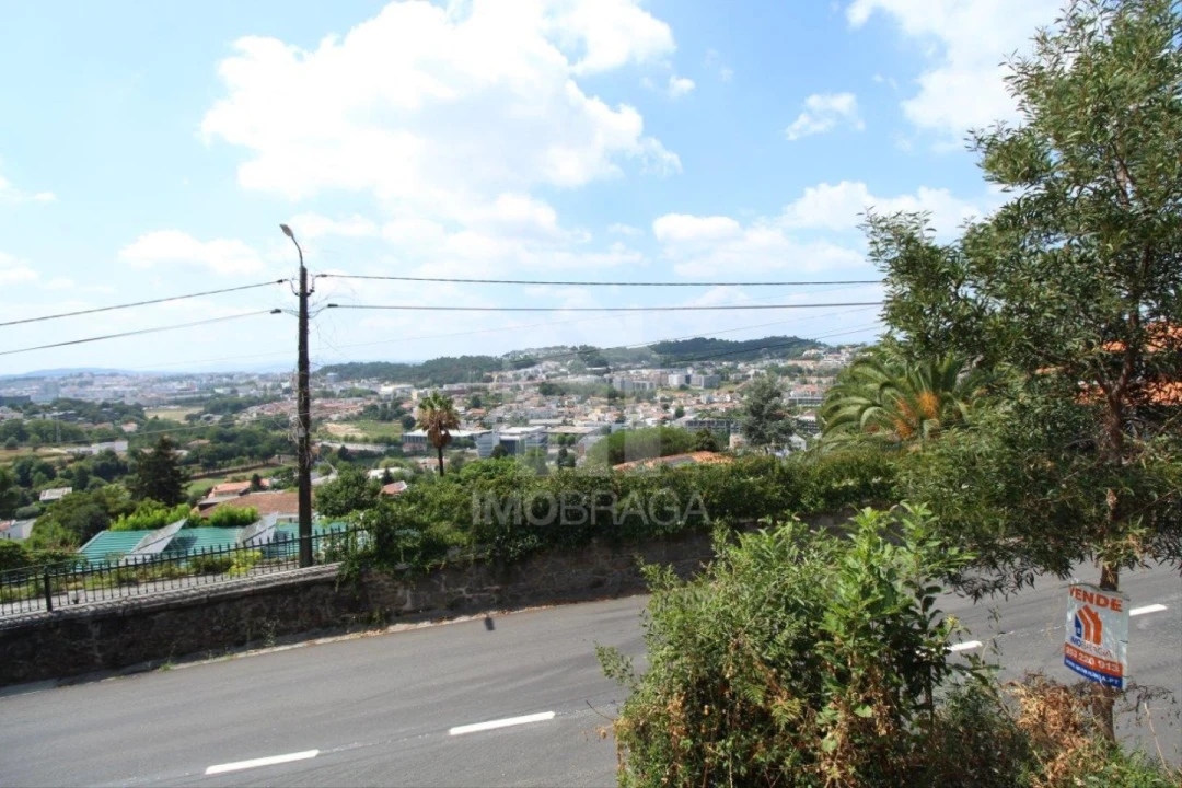 Terreno para Venda em Nogueiró e Tenões Foto 19