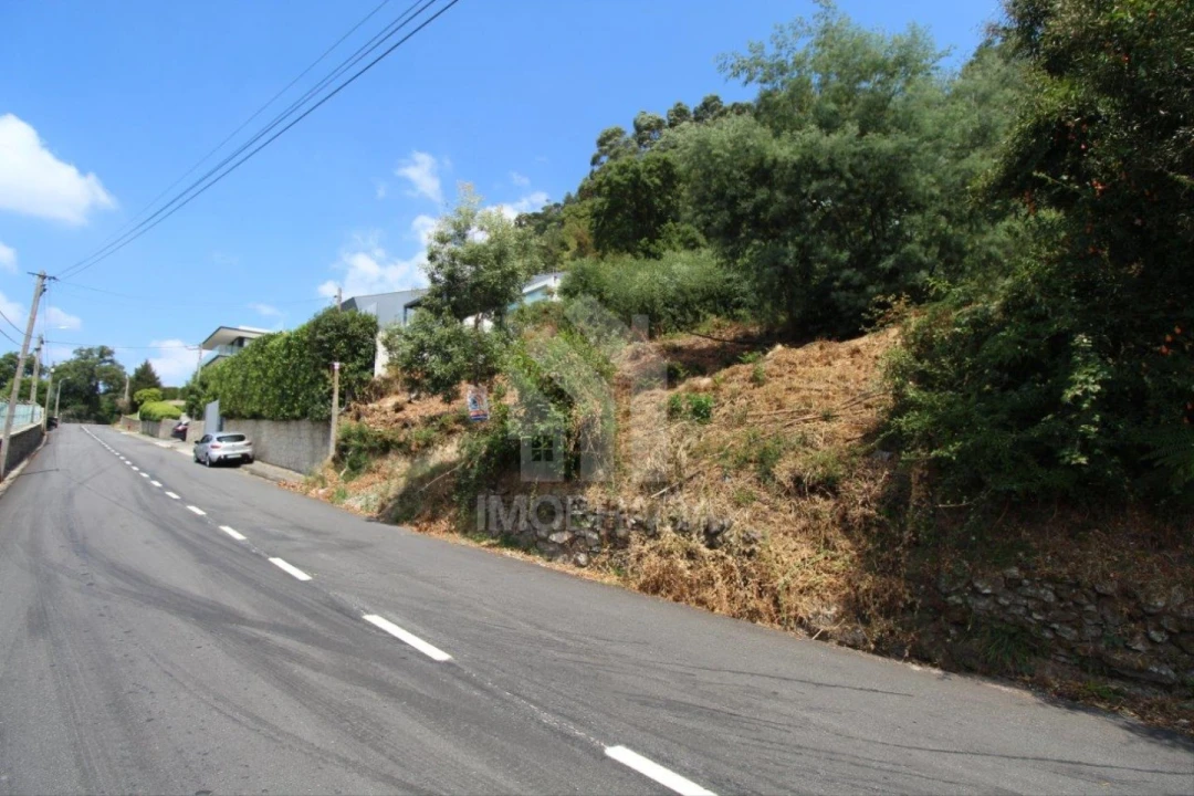 Terreno para Venda em Nogueiró e Tenões Foto 26
