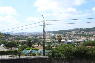 Terreno para Venda em Nogueiró e Tenões