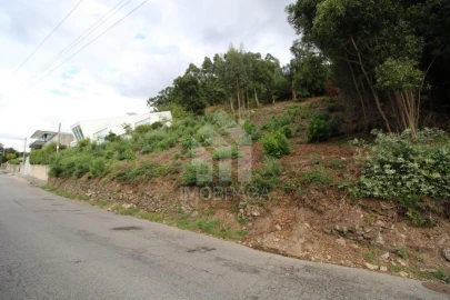 Terreno para Venda em Nogueiró e Tenões