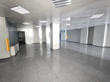 Loja para Venda em Rio Tinto