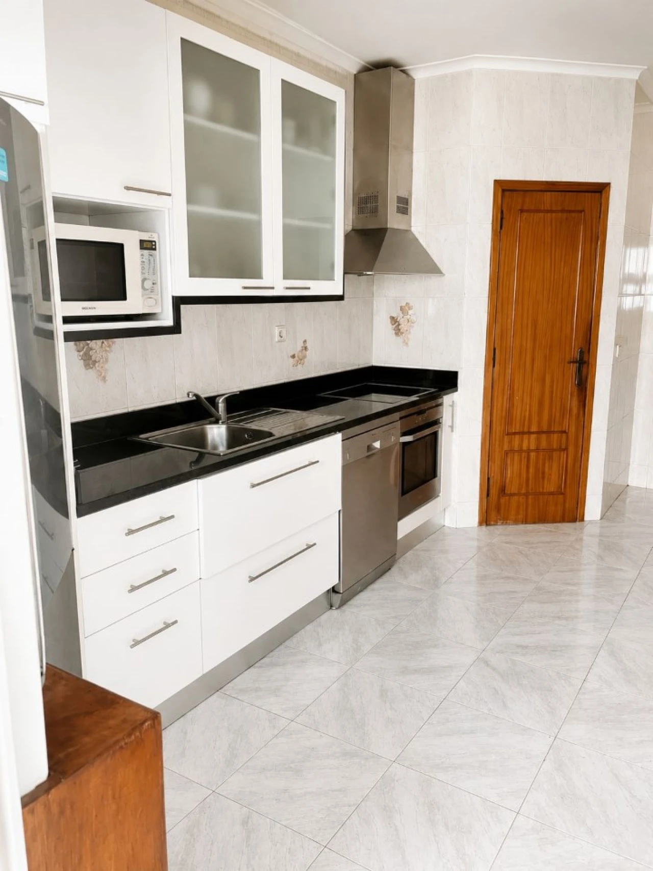 Apartamento T3 para Venda em Canidelo Foto 5