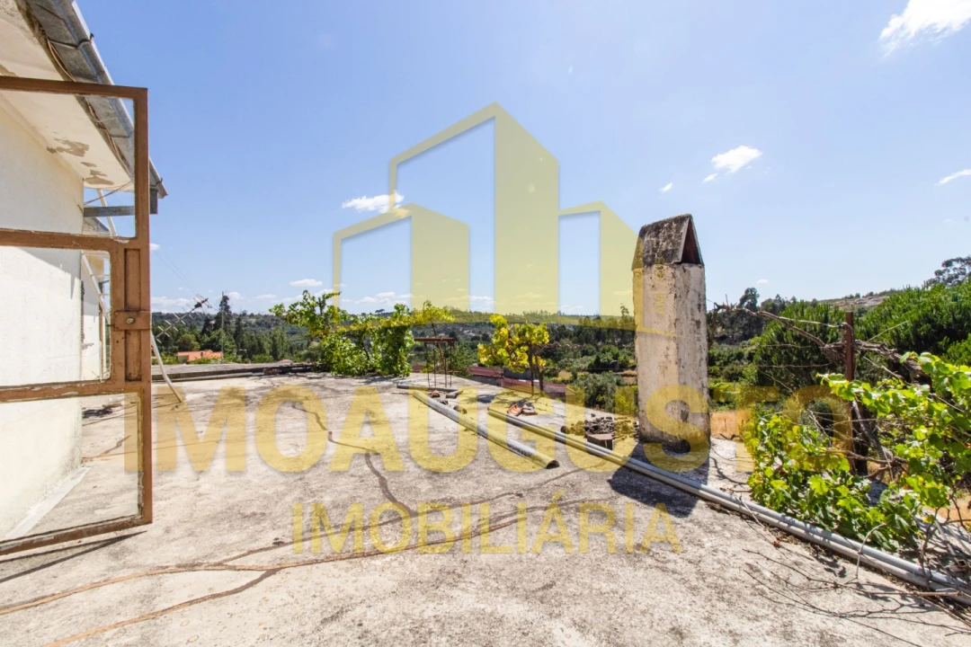 Moradia T4 para Venda em Tourais e Lajes Foto 24