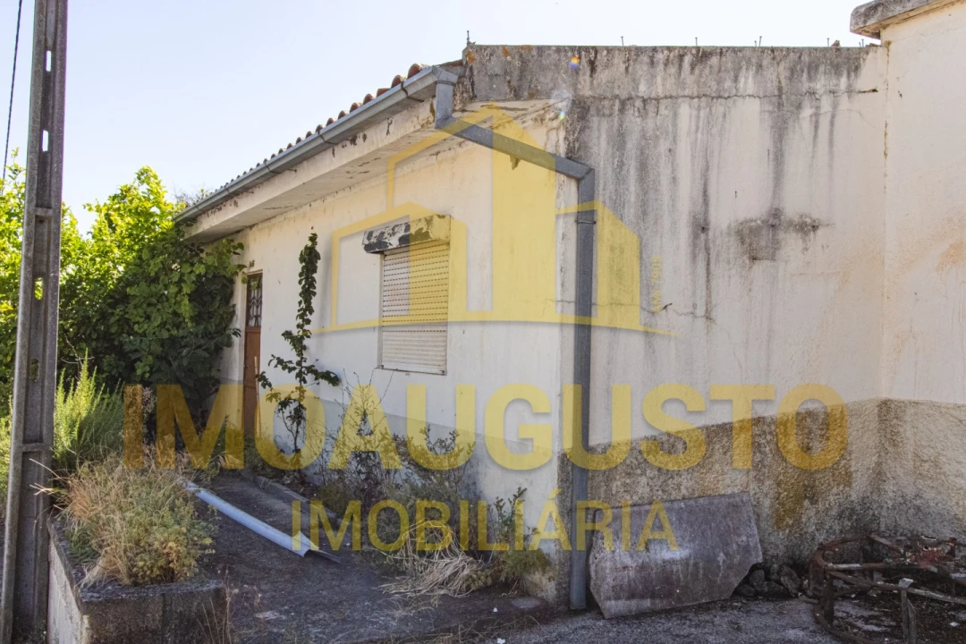 Moradia T4 para Venda em Tourais e Lajes Foto 25