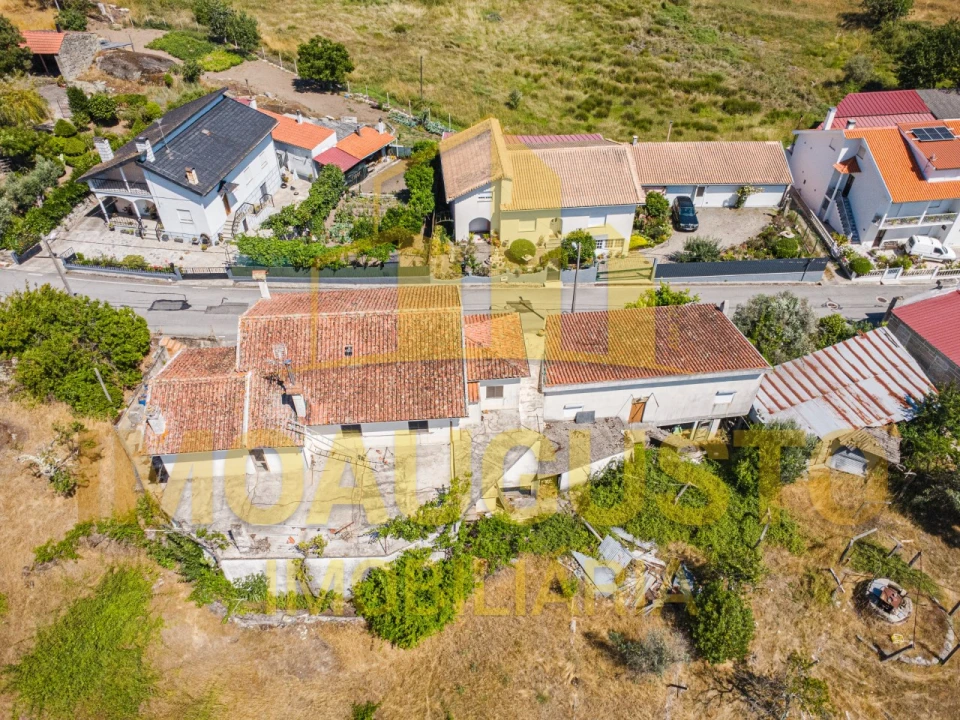 Moradia T4 para Venda em Tourais e Lajes Foto 26