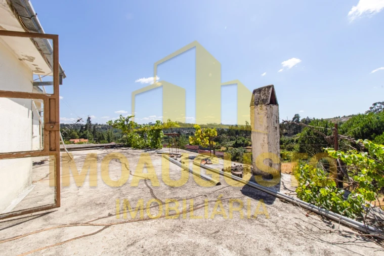 Moradia T4 para Venda em Tourais e Lajes Foto 24
