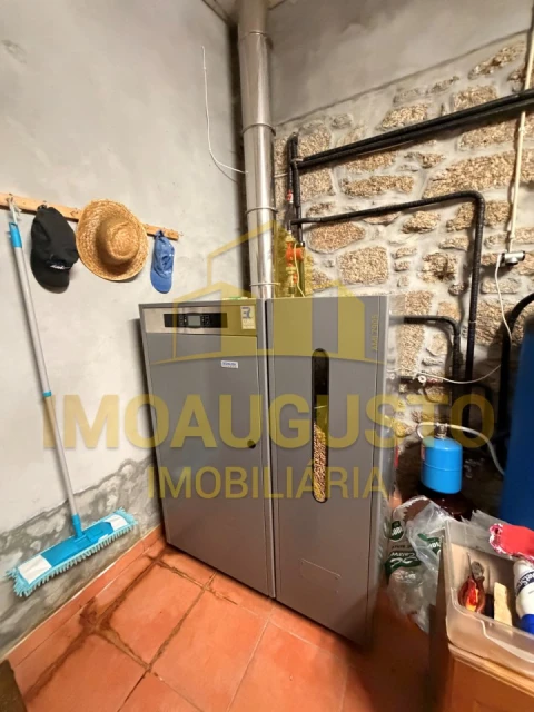Moradia T3 para Venda em Aldeia do Bispo