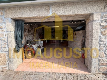 Moradia T3 para Venda em Aldeia do Bispo