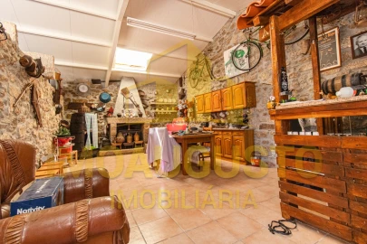 Moradia T3 para Venda em Aldeia do Bispo